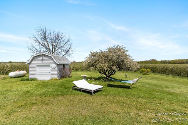 3741 8 Mile Road Nw, Alpine Twp, MI 49544