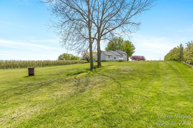 3741 8 Mile Road Nw, Alpine Twp, MI 49544