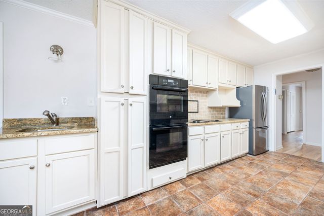 1369 Jody Lane NE, Atlanta, GA 30329