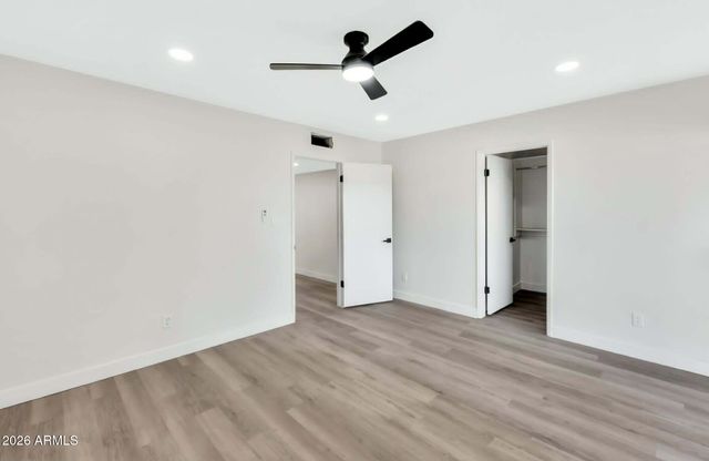 4818 W ROSE Lane, Glendale, AZ 85301
