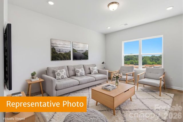 908 Rowe Crossing Drive, Newton, NC 28658