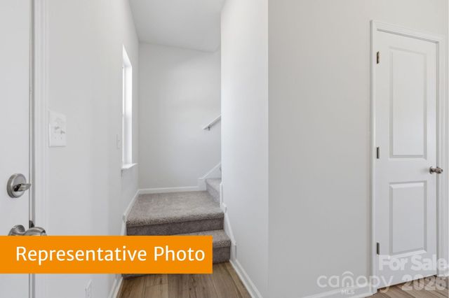 908 Rowe Crossing Drive, Newton, NC 28658