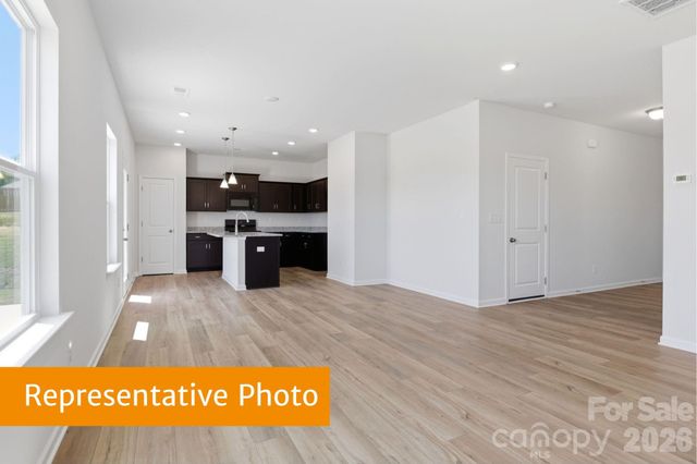 908 Rowe Crossing Drive, Newton, NC 28658