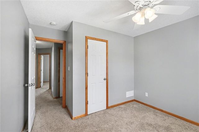 448 Laura Lane, Grain Valley, MO 64029