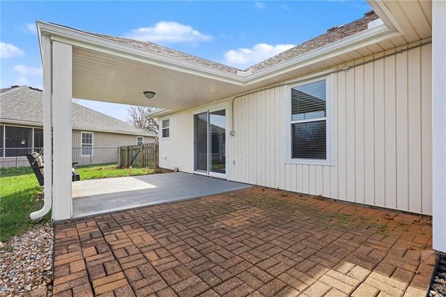 448 Laura Lane, Grain Valley, MO 64029