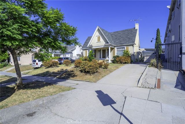 4915 Elmwood, Los Angeles, CA 90004