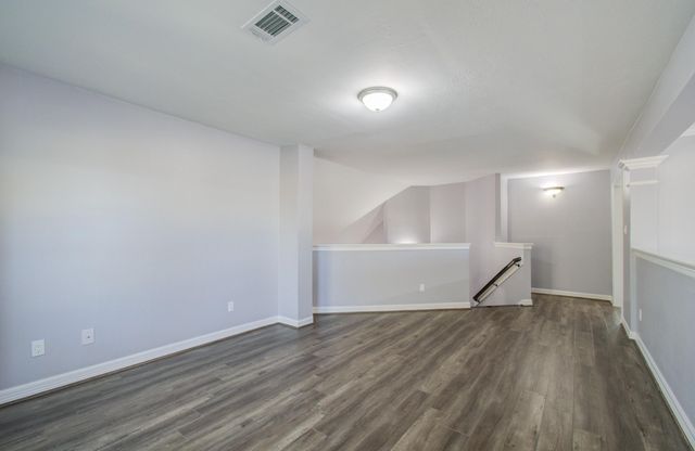 4202 Creek Ridge Lane, Missouri City, TX 77459