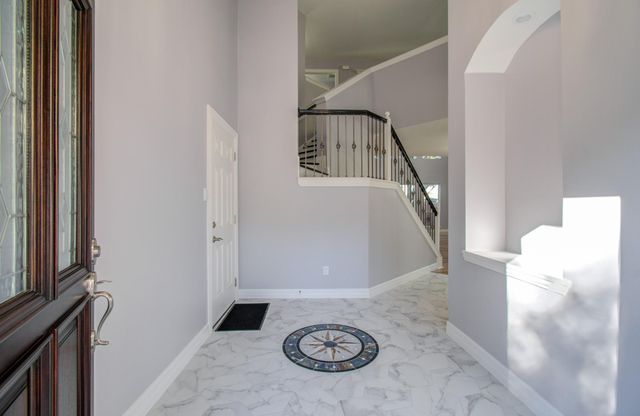 4202 Creek Ridge Lane, Missouri City, TX 77459