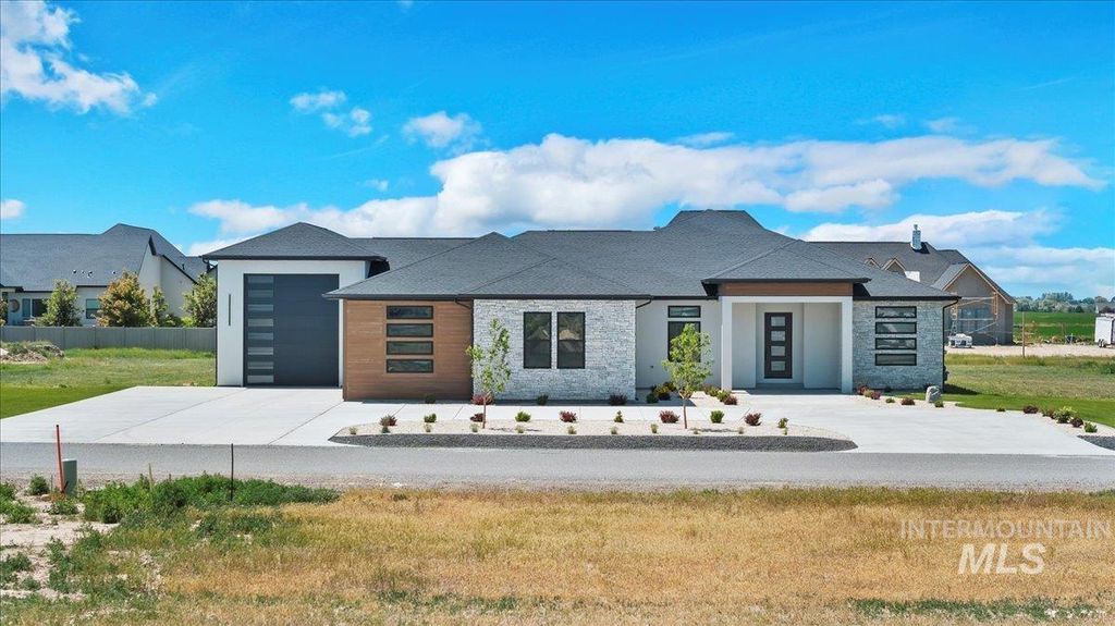 4239 N 2744 E, Twin Falls, ID 83301
