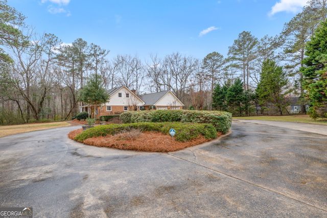 732 Bass Road, Macon, GA 31210