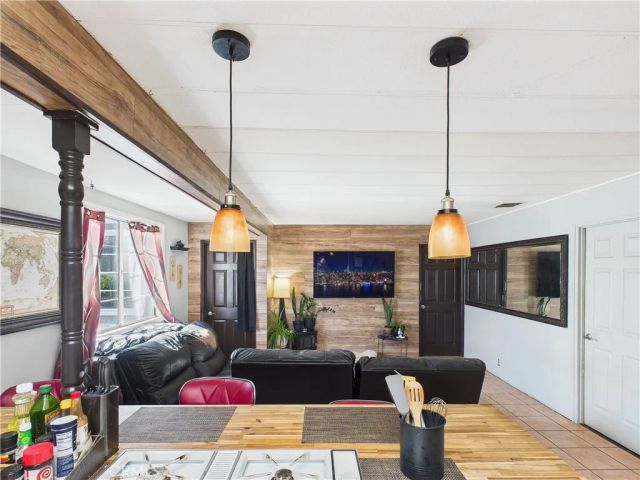 20701 Beach 161, Huntington Beach, CA 92648