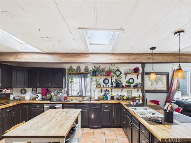 20701 Beach 161, Huntington Beach, CA 92648