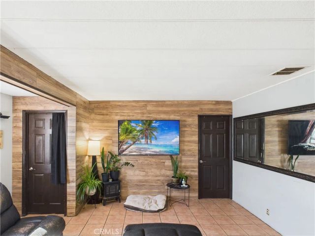 20701 Beach 161, Huntington Beach, CA 92648