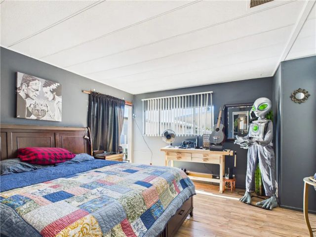 20701 Beach 161, Huntington Beach, CA 92648