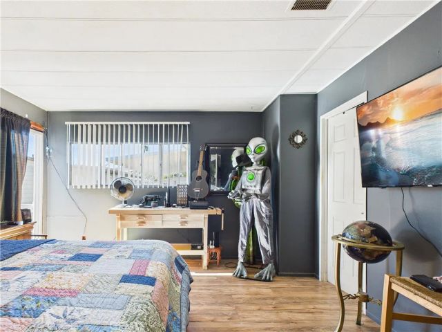 20701 Beach 161, Huntington Beach, CA 92648