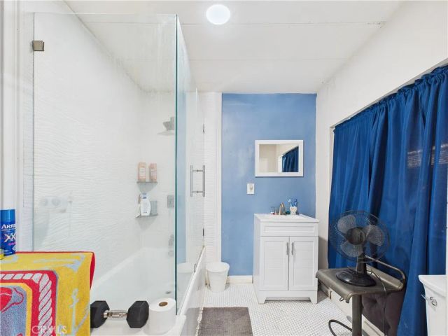 20701 Beach 161, Huntington Beach, CA 92648