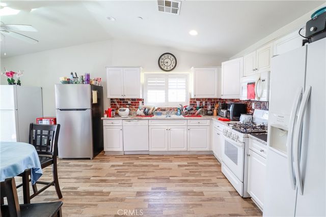 1676 Hayloft, San Jacinto, CA 92582