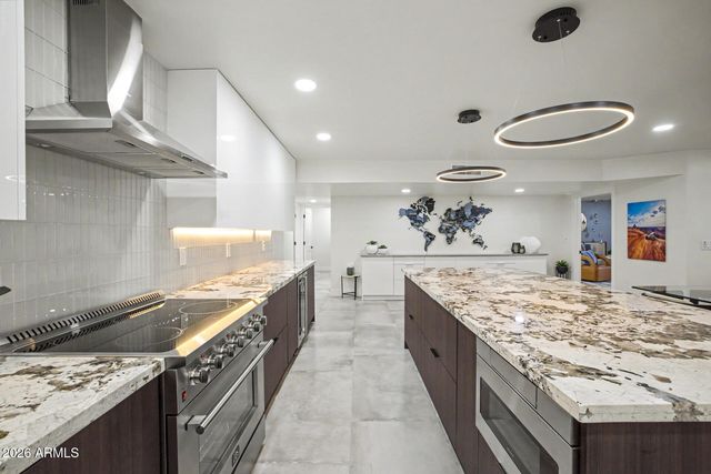 8725 E VIA DE DORADO --, Scottsdale, AZ 85258