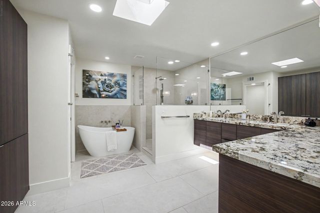 8725 E VIA DE DORADO --, Scottsdale, AZ 85258