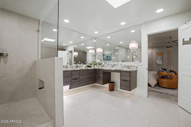 8725 E VIA DE DORADO --, Scottsdale, AZ 85258