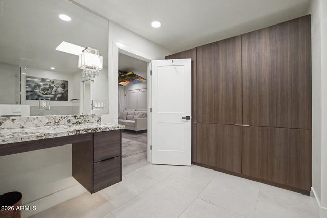 8725 E VIA DE DORADO --, Scottsdale, AZ 85258