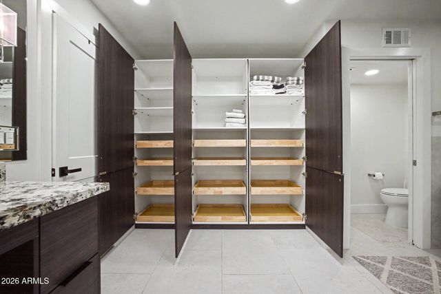 8725 E VIA DE DORADO --, Scottsdale, AZ 85258