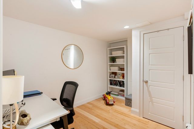 25 Bradford Rd, Newton, MA 02461