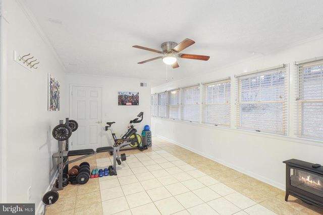 250 WHIPPOORWILL DR, Romney, WV 26757