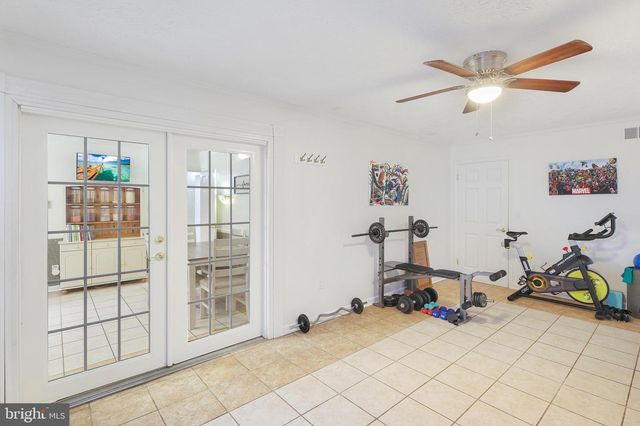 250 WHIPPOORWILL DR, Romney, WV 26757