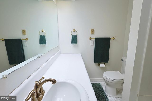 250 WHIPPOORWILL DR, Romney, WV 26757