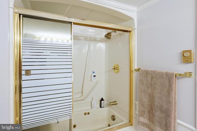 250 WHIPPOORWILL DR, Romney, WV 26757