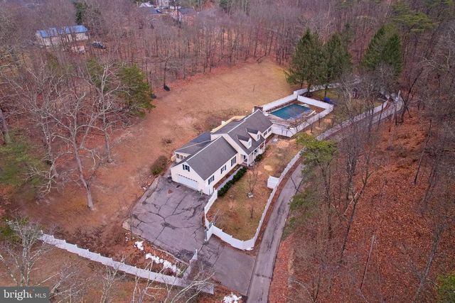 250 WHIPPOORWILL DR, Romney, WV 26757