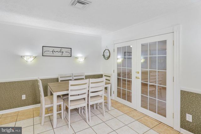 250 WHIPPOORWILL DR, Romney, WV 26757