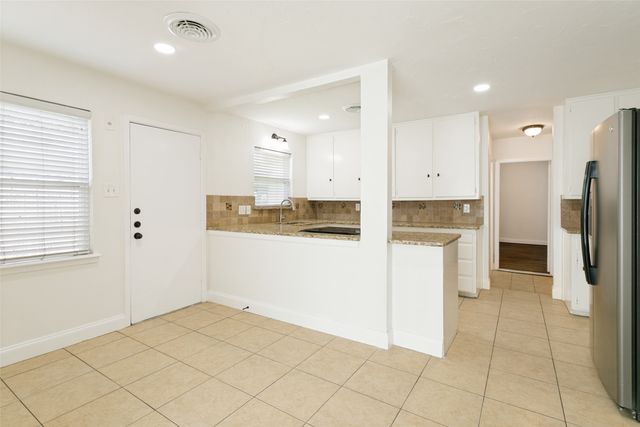 3612 Winston Road, Fort Worth, TX 76109