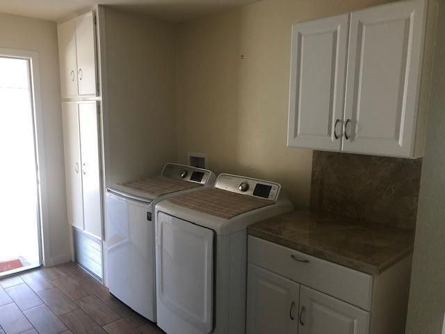25424 S Wyoming Avenue, Sun Lakes, AZ 85248