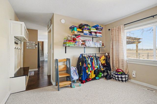 611 E Dawn Drive, Freeland, MI 48623