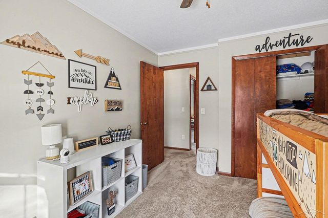 611 E Dawn Drive, Freeland, MI 48623