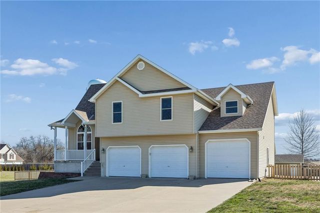 7385 SW Karen Road, Trimble, MO 64492