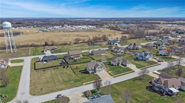 7385 SW Karen Road, Trimble, MO 64492