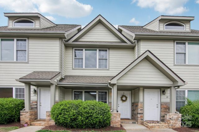 22 Rotunda Circle, Asheville, NC 28806