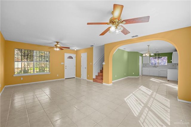 209 San Ignacio Avenue, San Juan, TX 78589