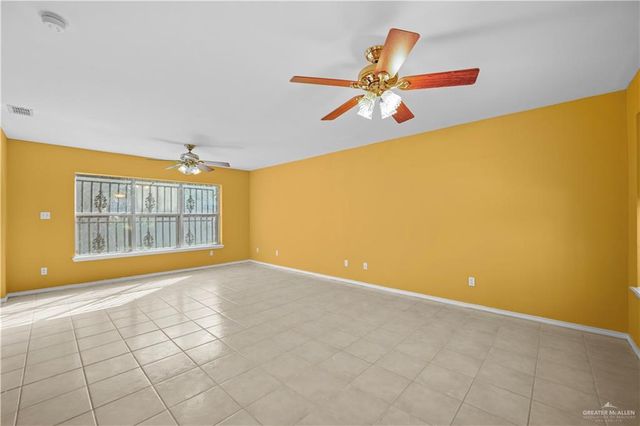 209 San Ignacio Avenue, San Juan, TX 78589