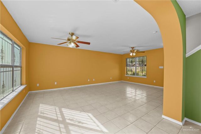 209 San Ignacio Avenue, San Juan, TX 78589