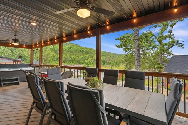 340 Campfire Pass 28, Hollister, MO 65672