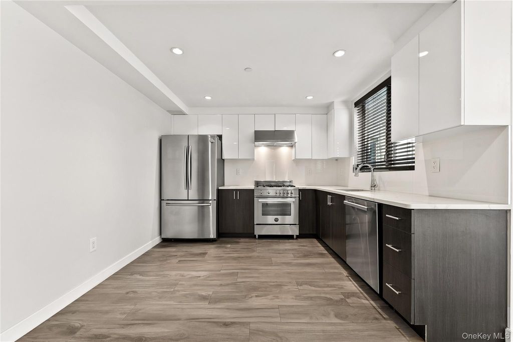 97-45 63rd Drive 7C, Rego Park, NY 11374 — photo 3