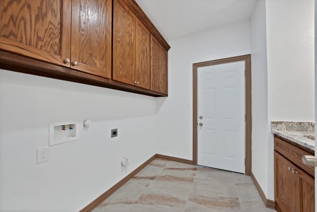 206 Hix Road, Cleburne, TX 76031