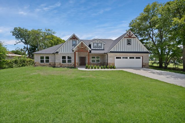 206 Hix Road, Cleburne, TX 76031