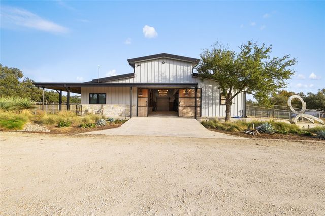 751 Prochnow RD, Dripping Springs, TX 78620