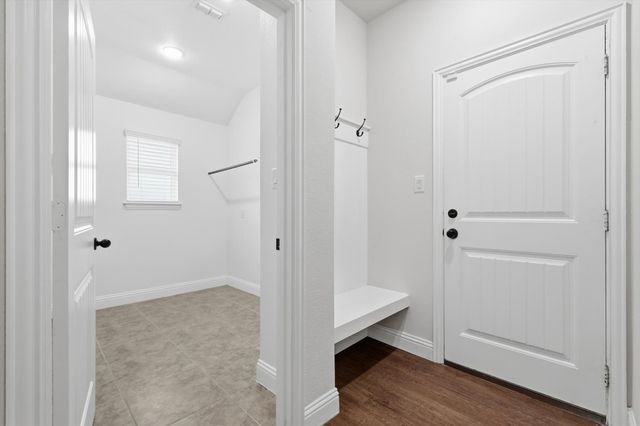 5013 Diamond Drive, Sanger, TX 76266