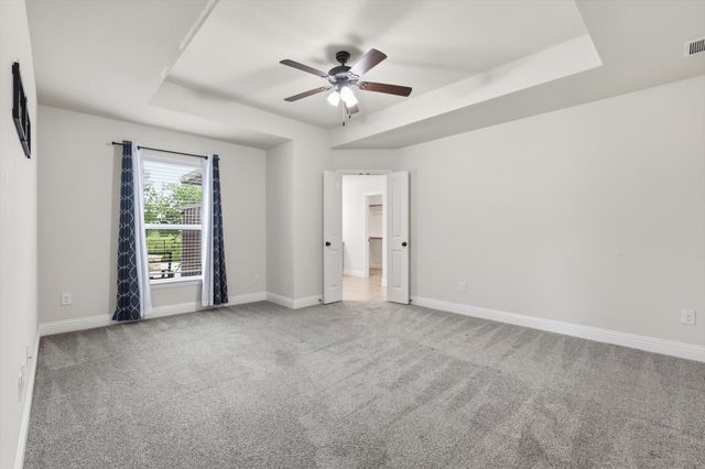 5013 Diamond Drive, Sanger, TX 76266